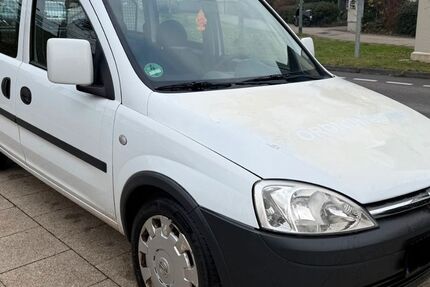 Opel Combo 163.500 km 2.199 € Essen 45307