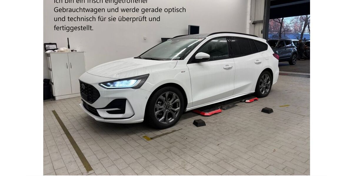 Ford Focus 18.127 km 25.680 &euro; Oberhausen 46049
