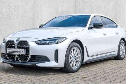BMW i4 37.434 km 37.880 &euro; Herne 44625