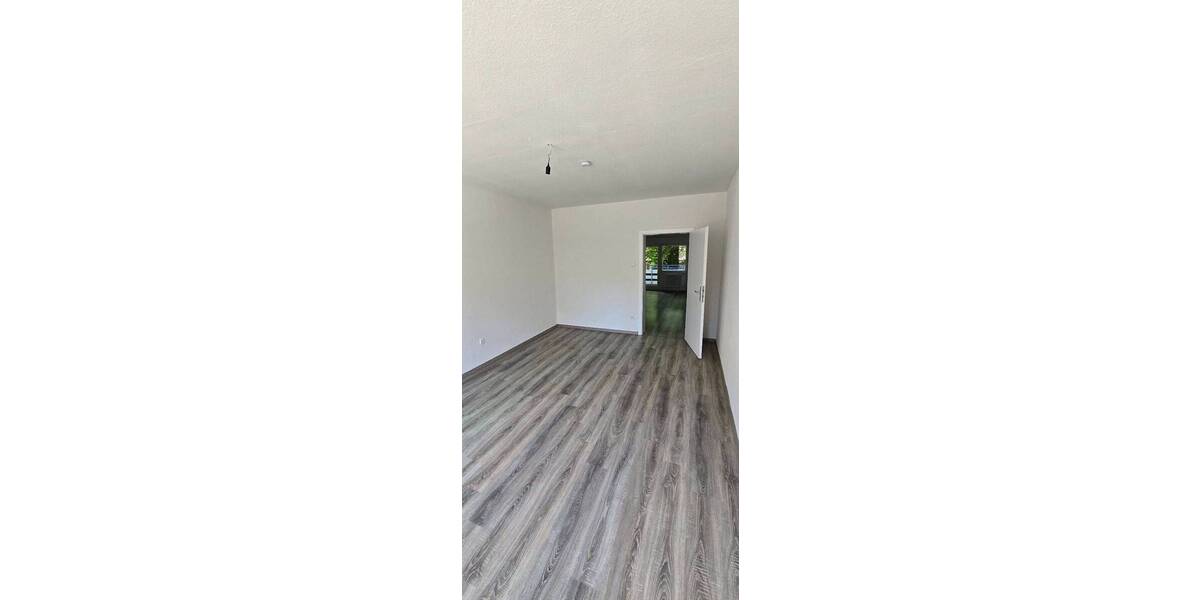 Etagenwohnung Duisburg Mittelmeiderich - 3 Zimmer, 69 m&sup2;, 509&euro; | Angebot:26868797