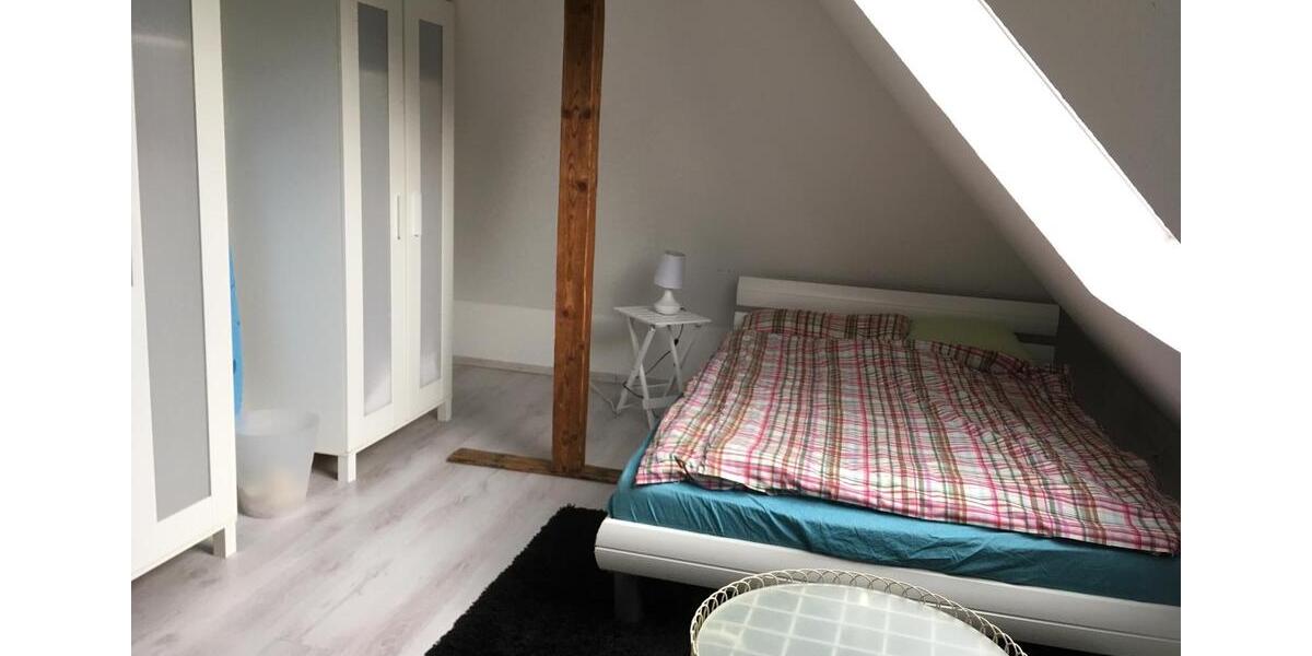 Dachgeschoßwohnung Essen Stadtbezirk II - 2 Zimmer, 36 m&sup2;, 119.000&euro; | Angebot:24572096