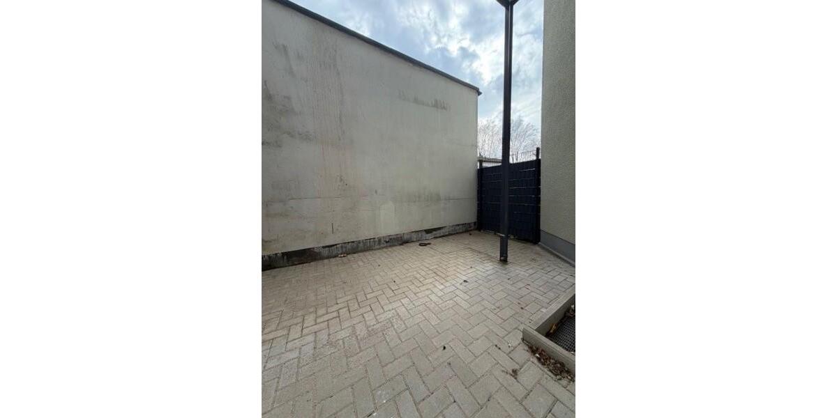 Erdgeschoßwohnung Essen Stadtbezirk VI - 1 Zimmer, 50 m&sup2;, 601&euro; | Angebot:24437081