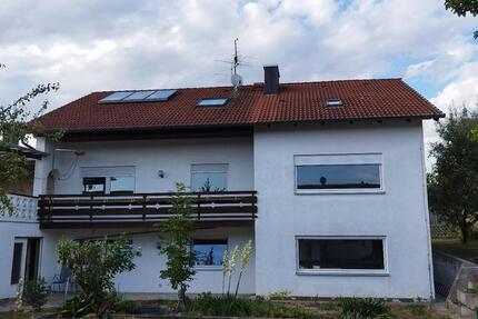 Praxisräume, ebenerdig (Neubau) mit großem Wohnhaus und ELW