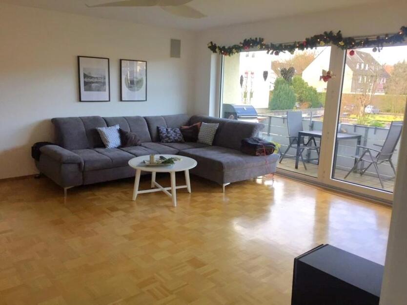 Exklusive, gepflegte 3,5-Raum-Wohnung direkt am Schloßpark!