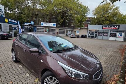 Kia ceed / Ceed 95.000 km 7.900 &euro; Duisburg 47166