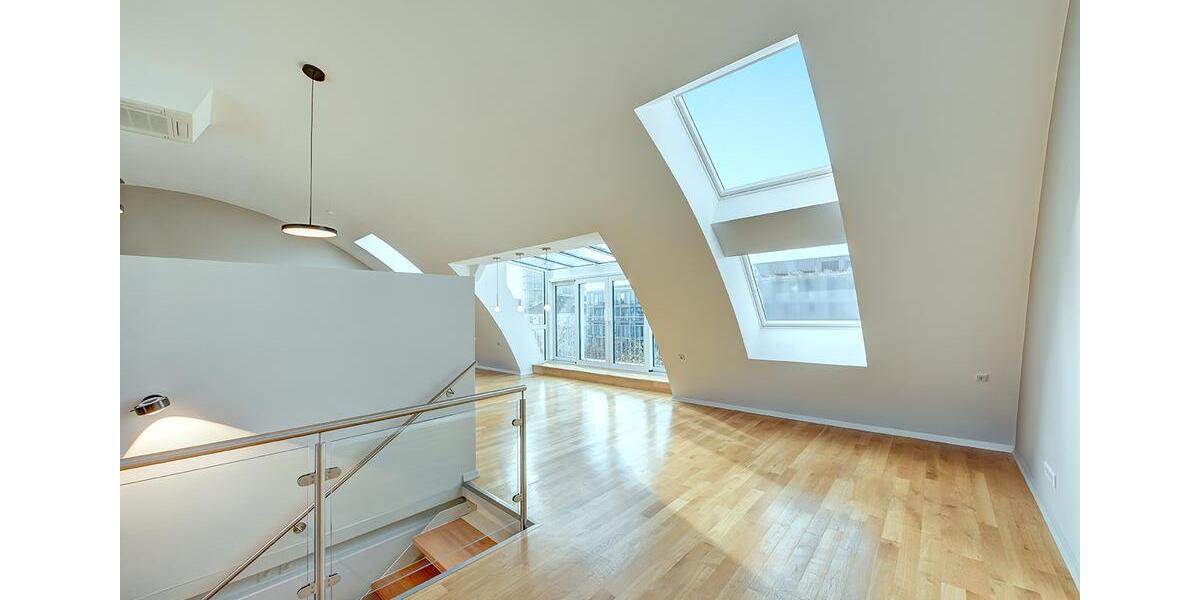 Einfamilienhaus Düsseldorf Pempelfort - 4 Zimmer, 234 m&sup2;, 4.200&euro; | Angebot:24803544