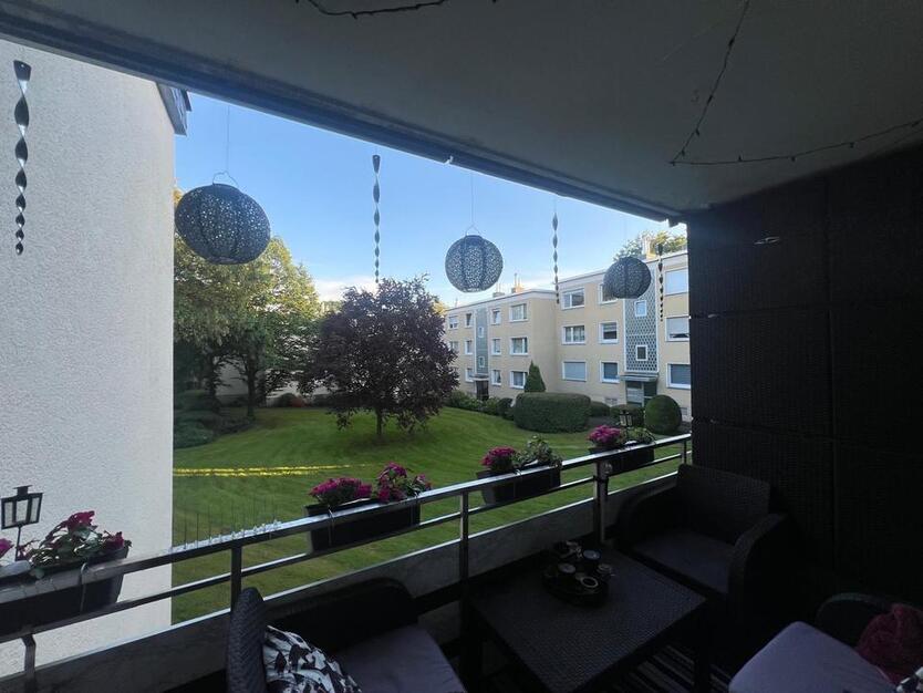 Sonnige BalkonWohnung mit 3 großzügigen Räumen in ruhiger Lage
