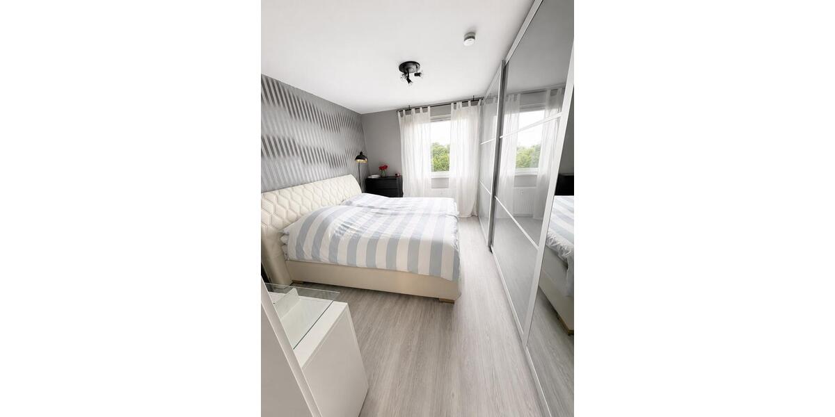 Etagenwohnung Wuppertal Gemarkung Elberfeld - 4.5 Zimmer, 82 m&sup2;, 198.000&euro; | Angebot:26933288