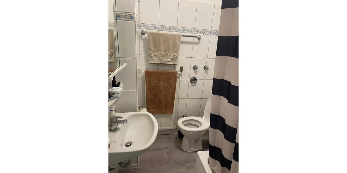 Erdgeschoßwohnung Bochum Laer - 1 Zimmer, 26 m&sup2;, 340&euro; | Angebot:26446440