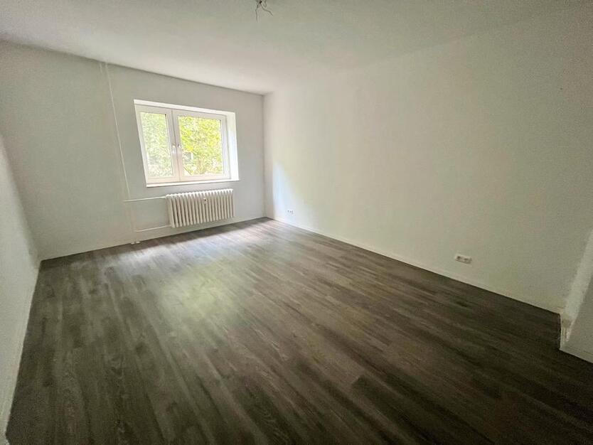 Top 2-Zimmer-Wohnung mit Balkon! zimmer