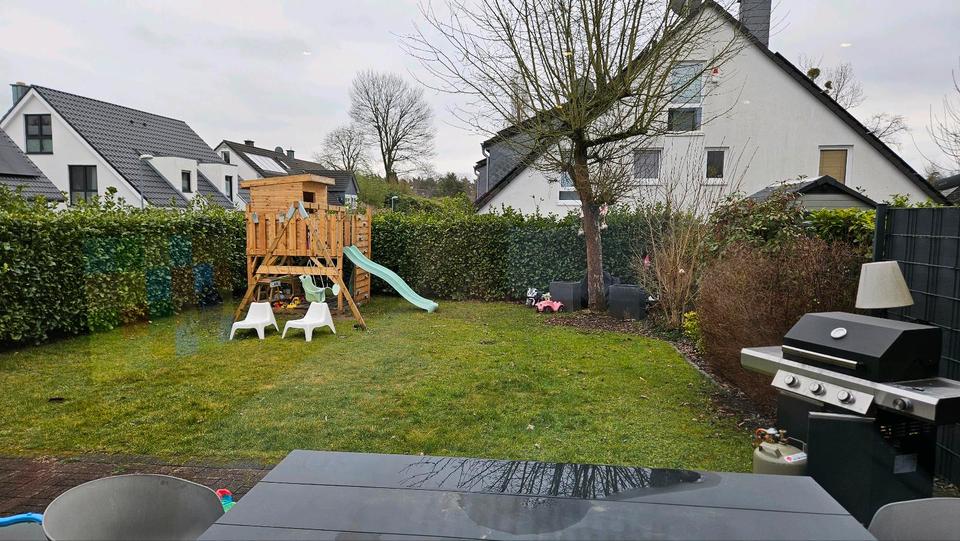 Doppelhaushälfte Ratingen Lintorf - 5 Zimmer, 186 m&sup2;, 790.000&euro; | Angebot:25397611