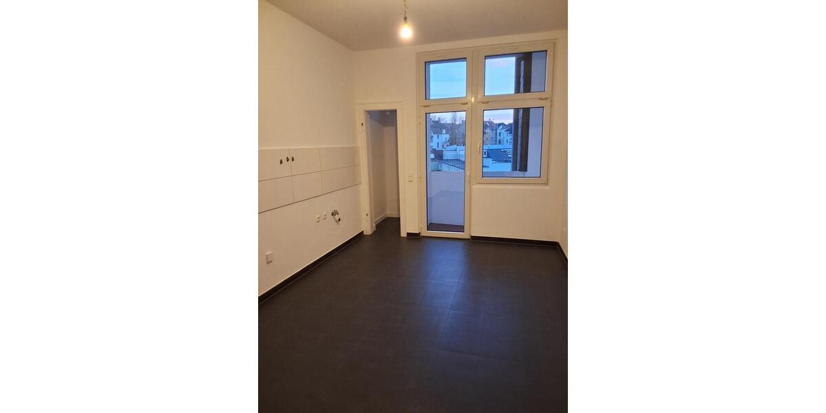Geräumige 5-Zimmer-Wohnung in Duisburg mit Balkon 5 zimmer