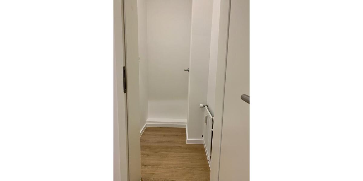 TRAUMHAFT SCHÖN! Sanierte 3-Zimmer Wohnung mit Balkon 3 zimmer