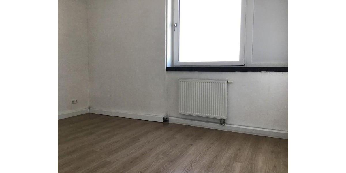 Etagenwohnung Essen Stadtbezirk VII - 3 Zimmer, 83 m&sup2;, 689&euro; | Angebot:25372118