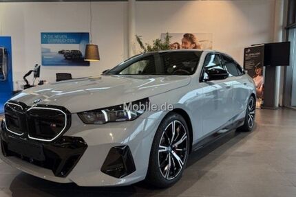 BMW i5 4.002 km 77.777 € Duisburg 47119