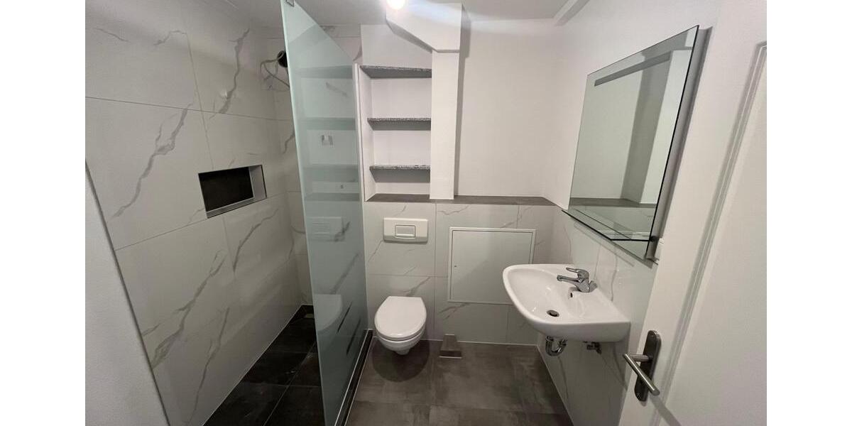 Erdgeschoßwohnung Essen Stadtkern - 1.5 Zimmer, 40 m&sup2;, 103.000&euro; | Angebot:25843562