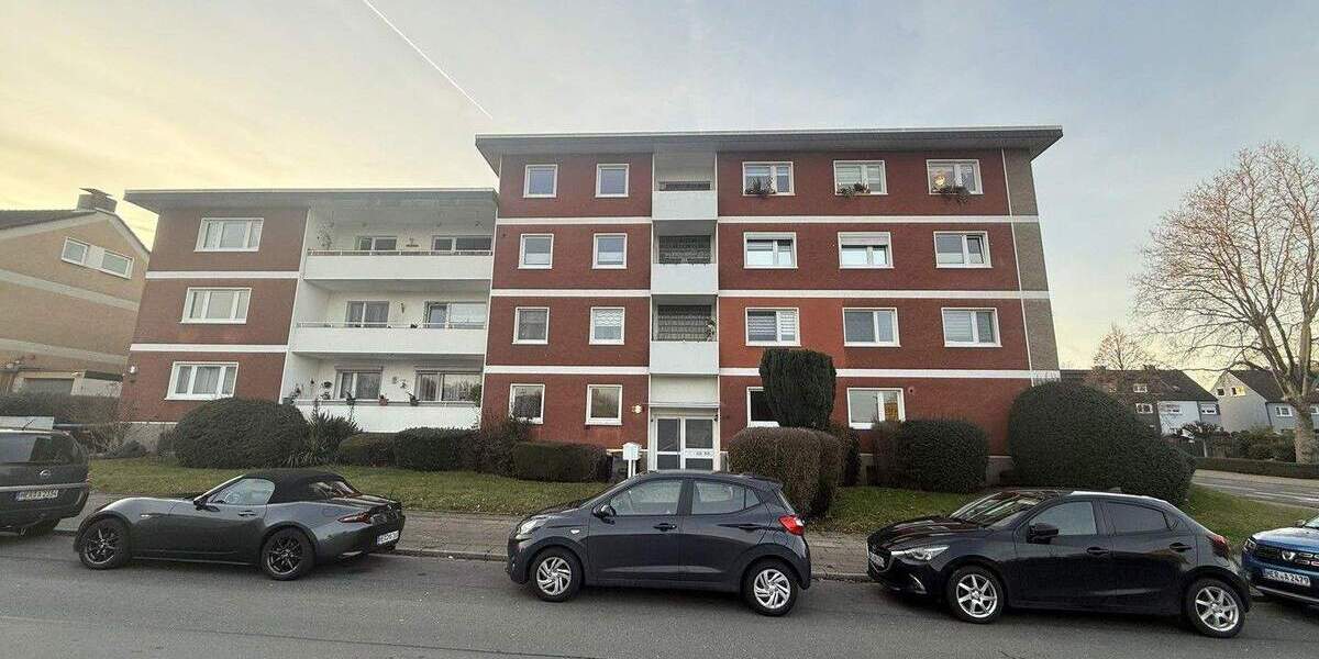 3-Zimmer-Wohnung (72 m²) mit Balkon - Erstbezug nach Sanierung 3 zimmer