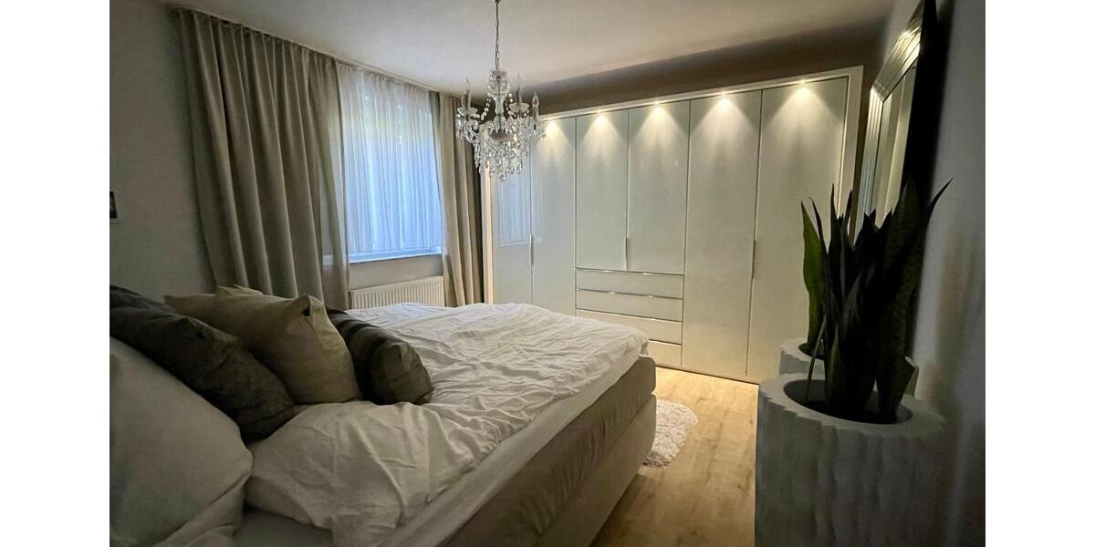 Mehrfamilienhaus, Wohnhaus Wuppertal Dornap - 8 Zimmer, 259 m&sup2;, 590.000&euro; | Angebot:25226123