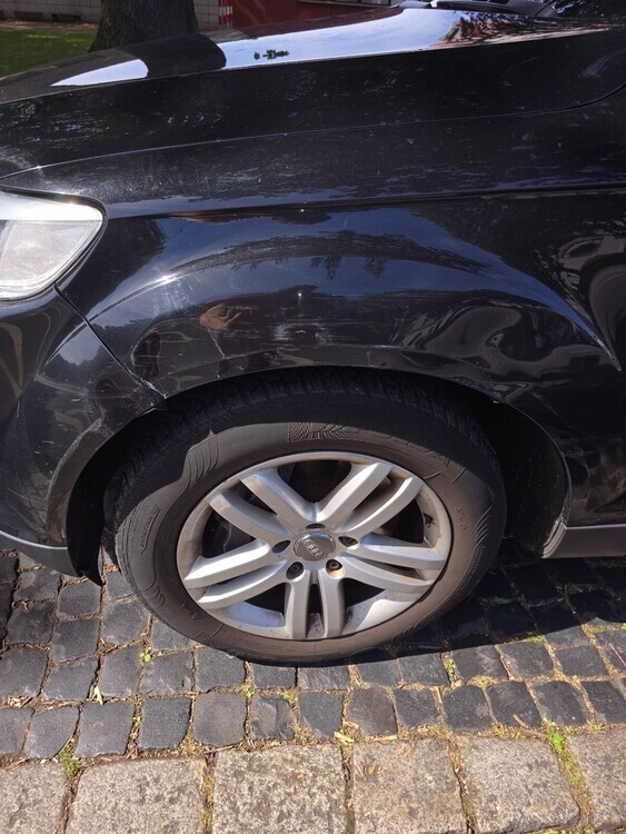 Audi Q 7 238.600 km 9.900 € Essen 45121