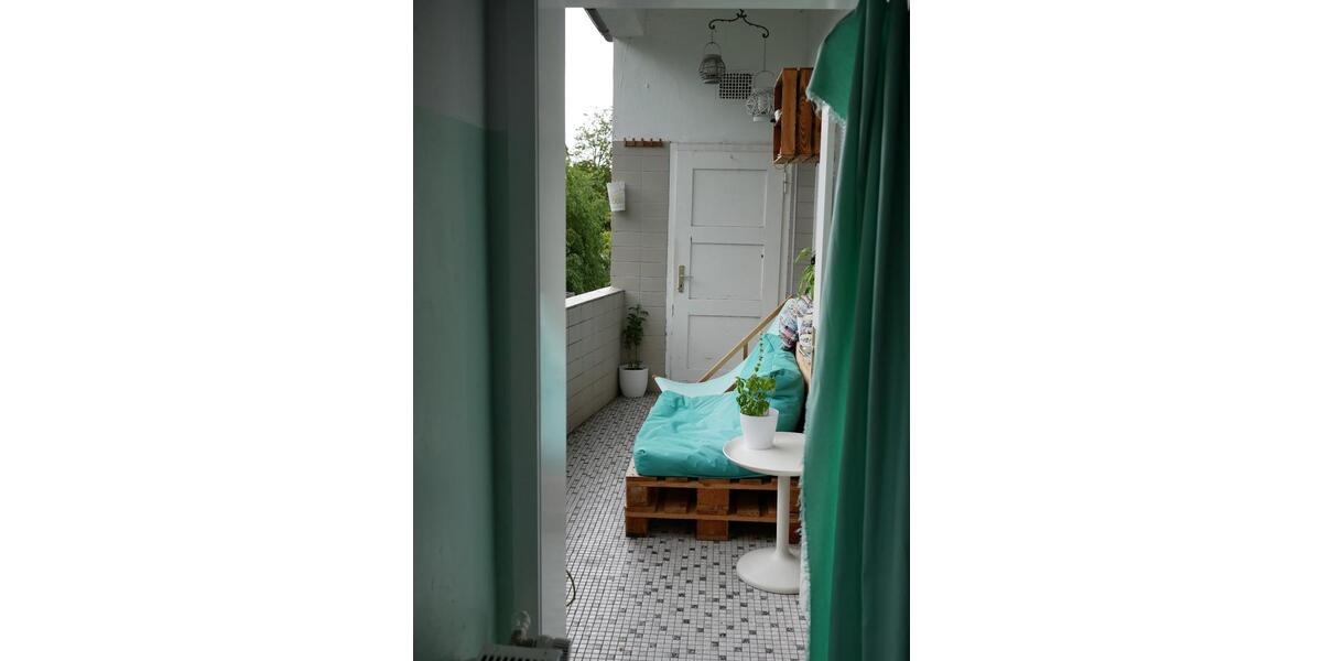 Top 4 Raumwohnung in der Schultestrasse mit Balkon 4 zimmer