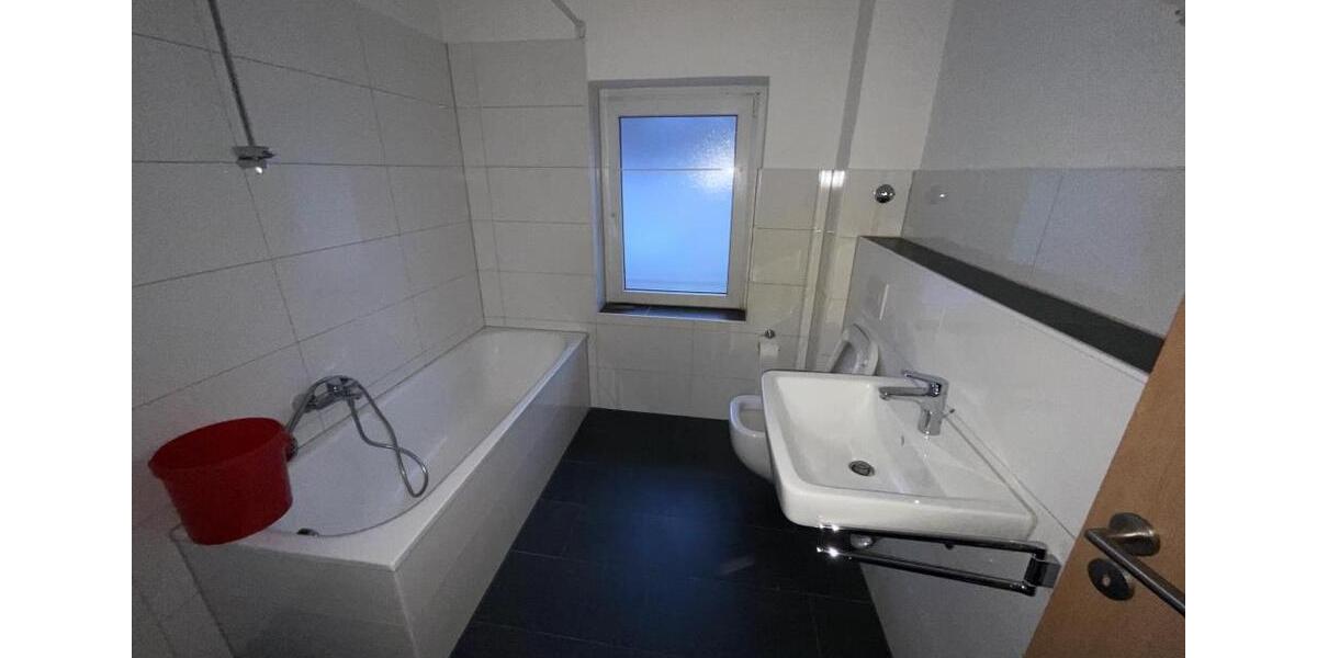 Demnächst für Sie Bezugsfertig mit Wannenbad und Wohnküche 3 zimmer