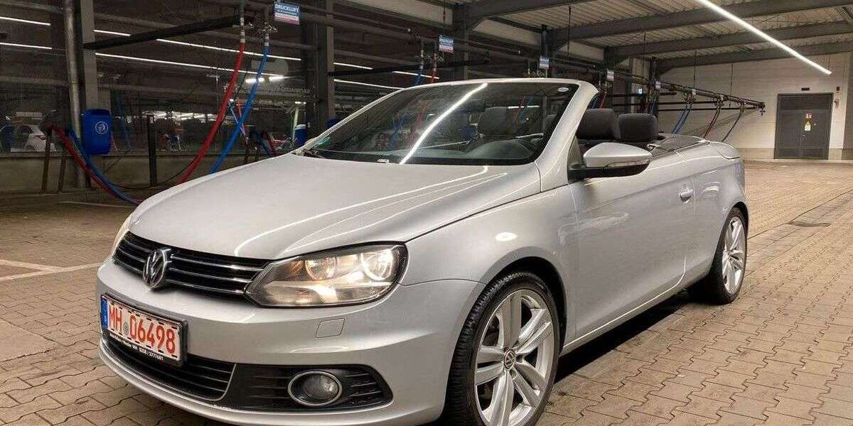 VW Eos 151.504 km 7.699 &euro; Mülheim an der Ruhr 45473