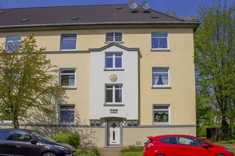 Etagenwohnung Essen Stadtbezirk III - 3 Zimmer, 96 m&sup2;, 847&euro; | Angebot:27502412