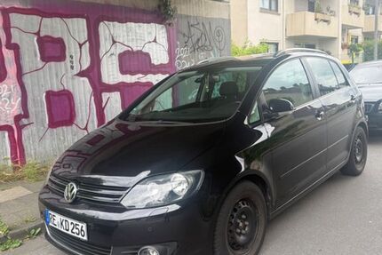 VW Golf Plus 143.146 km 3.999 &euro; Recklinghausen 45665