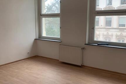 Frisch renovierte 3-Zimmer-Wohnung (100 m²) mit Balkon -Ruhrnähe 3 zimmer