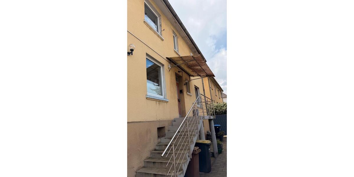 Etagenwohnung Essen Stadtbezirk V - 4 Zimmer, 100 m&sup2;, 850&euro; | Angebot:26327051