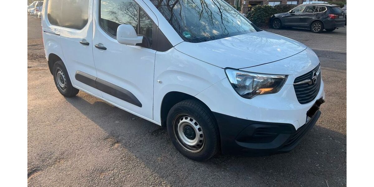 Opel Combo 170.000 km 7.200 &euro; Ratingen 40880