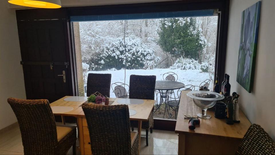 möbliert Haus im Haus 3,5 Zi Terrassen-Wgh. Garten, sep. Eing. 3 zimmer