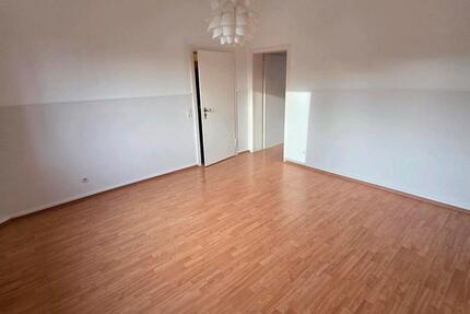 Nachmieterin für eine 2,5 Z. Wohnung in Oberhausen 2 zimmer