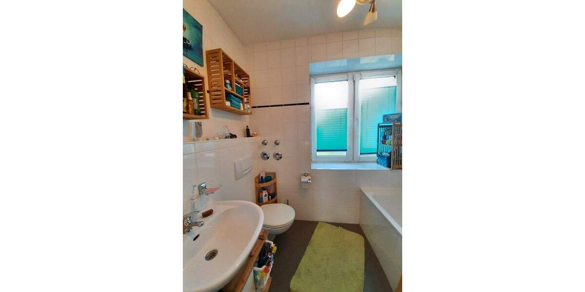 Für Selbstnutzer oder Kapitalanleger! Dreiparteienhaus in ruhiger Lage von Recklinghausen-Grullbad! 6 zimmer