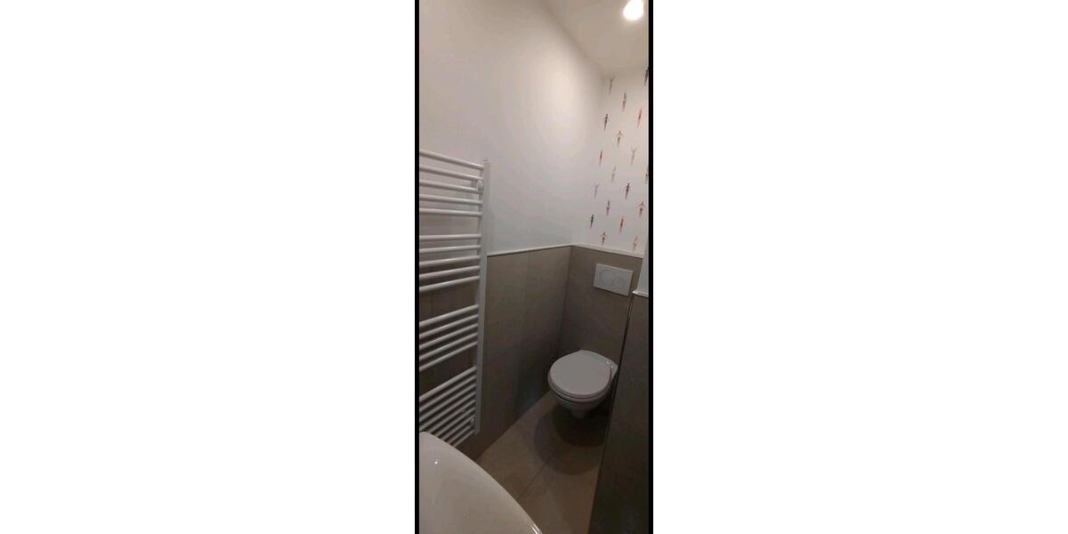 Dachgeschoßwohnung Essen Stadtbezirk VII - 1.5 Zimmer, 26 m&sup2;, 570&euro; | Angebot:24575974