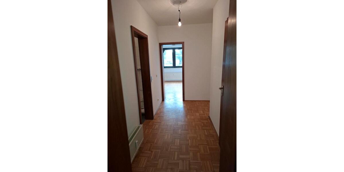 Hochparterre Ratingen - 2 Zimmer, 70 m&sup2;, 950&euro; | Angebot:25718298