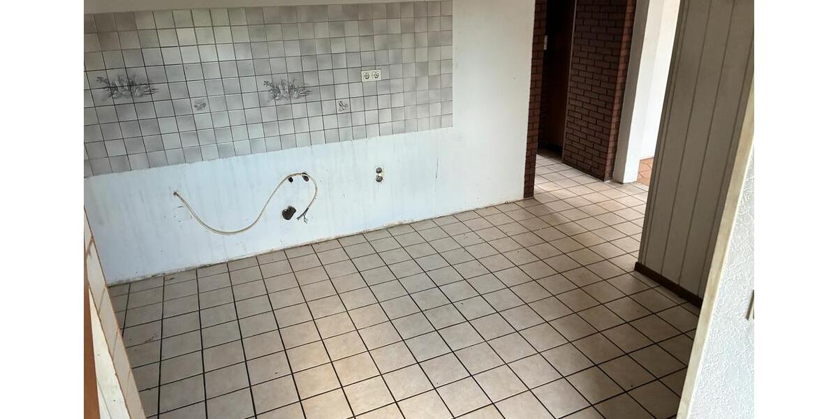 Doppelhaushälfte Dinslaken Hiesfeld - 10 Zimmer, 80 m&sup2;, 375.000&euro; | Angebot:27437891