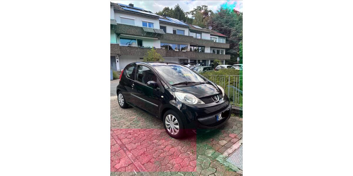 Peugeot 107 64.000 km 3.000 &euro; Essen 45133