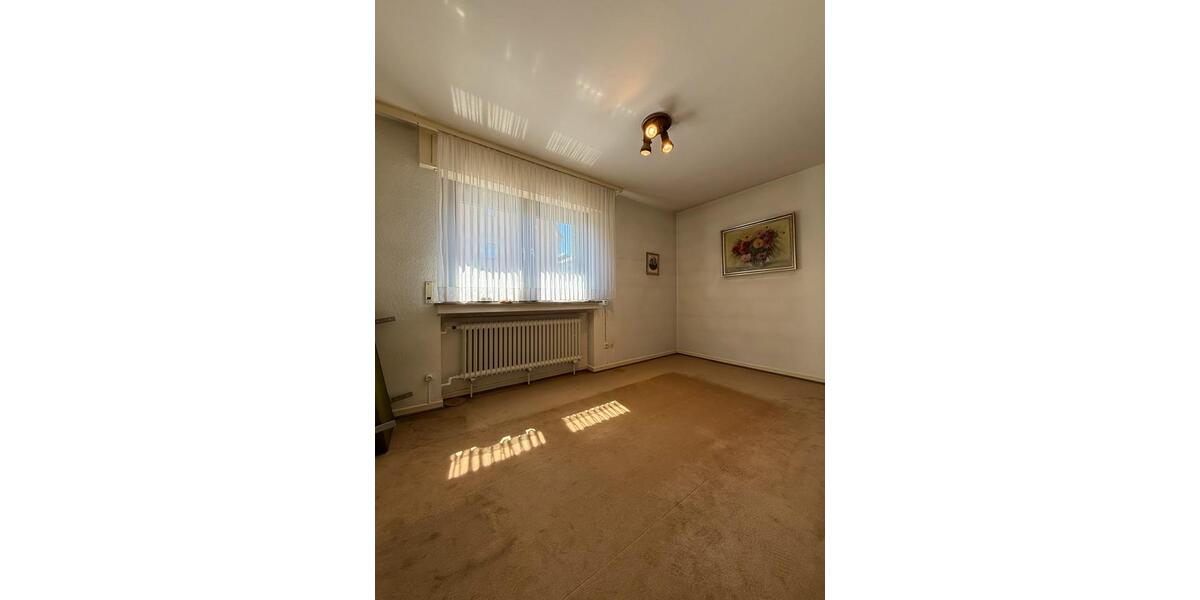 Einfamilienhaus Gladbeck - 7 Zimmer, 185 m&sup2;, 2.600&euro; | Angebot:26443116