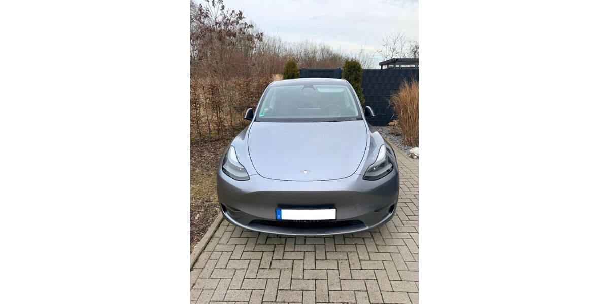 Tesla Model Y 24.500 km 39.900 &euro; Bochum 44795