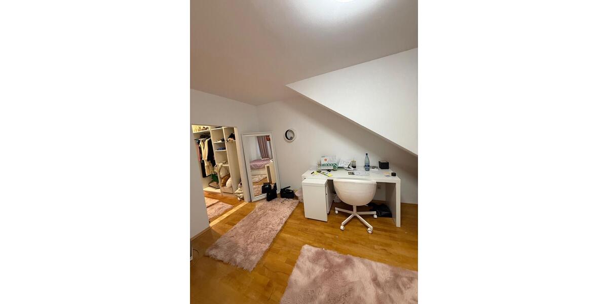 Reihenhaus Bochum Günnigfeld - 8 Zimmer, 205 m&sup2;, 590.000&euro; | Angebot:25793020