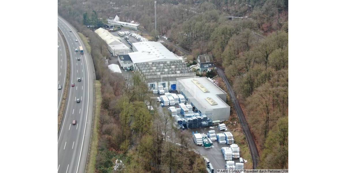 Gewerbeanwesen in Wuppertal - 10fach auf IST zimmer