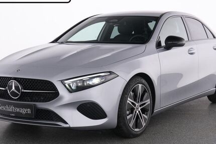 Mercedes-Benz A 180 7.900 km 34.510 &euro; Essen 45309