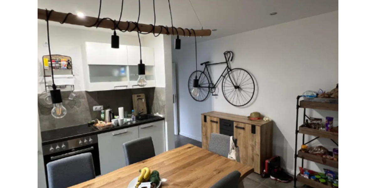 Kleines möbliertes Haus mit Garten - im Zentrum Oberhausen ! 2 zimmer