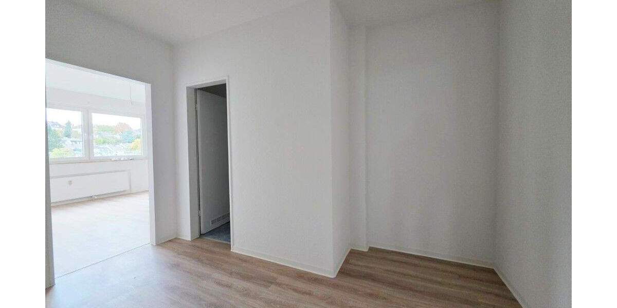 Etagenwohnung Wuppertal Barmen - 2 Zimmer, 63 m&sup2;, 441&euro; | Angebot:26475738