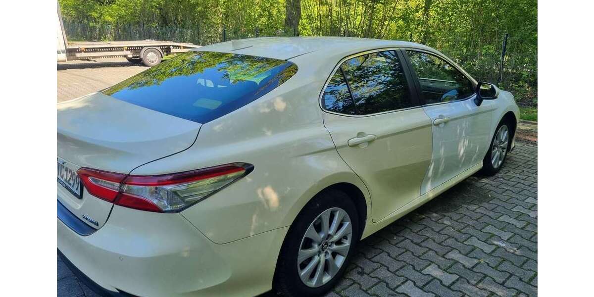 Toyota Camry 195.500 km 16.900 &euro; Essen 45327