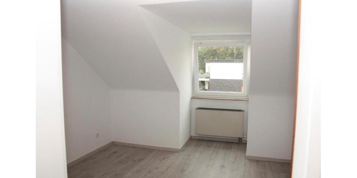 Dachgeschoßwohnung Recklinghausen Berghausen - 3 Zimmer, 60 m&sup2;, 515&euro; | Angebot:26478516
