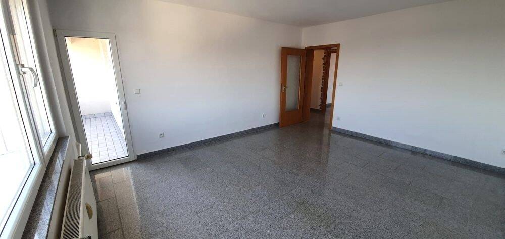 Etagenwohnung Gelsenkirchen Beckhausen - 3 Zimmer, 74 m&sup2;, 145.000&euro; | Angebot:25707104