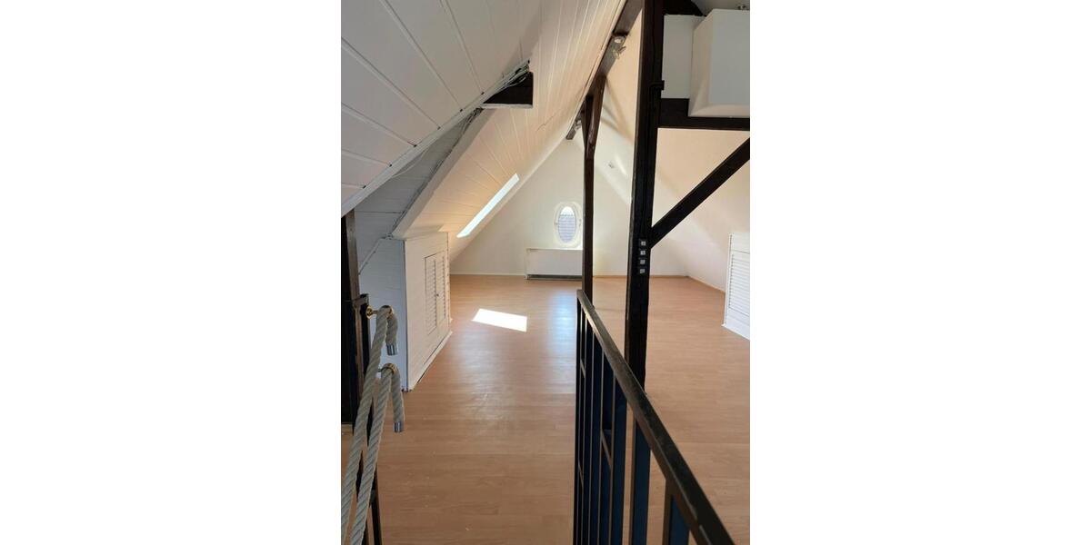 Maisonettenwohnung Essen Stadtbezirk V - 1 Zimmer, 60 m&sup2;, 400&euro; | Angebot:25646301