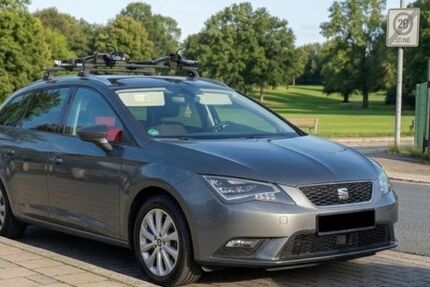 Seat Leon 158.000 km 10.100 &euro; Velbert 42553